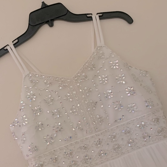 Speechless Kids Formal White Embellished Sheer Overlay A-Line Maxi Dress - Picture 2 of 6